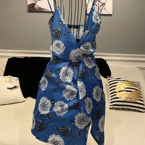 Misguided sun dress women’s0 XS petite dress blue